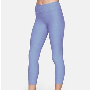 Outdoor Voices Lilac 3/4 Warmup Leggings